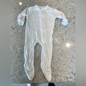 Kyte baby sleeper white baby 0-3 months